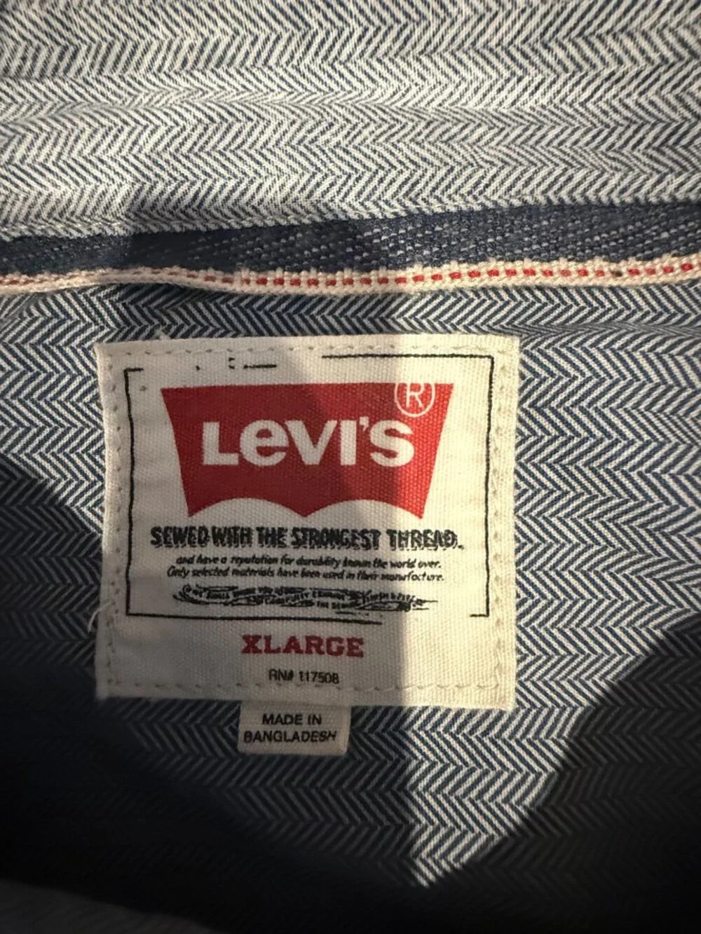 Levis Mens Blue Herringbone Button-Up Long Sleeve Shirt Size XL 100% Cotton Dual